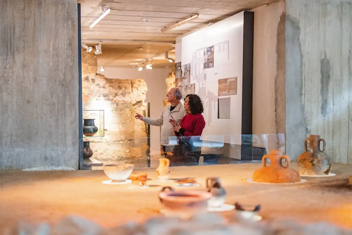 Guayaberas in the Museum